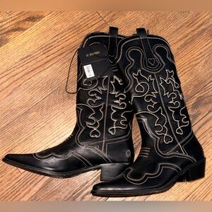Forever 21 Black Western Boots